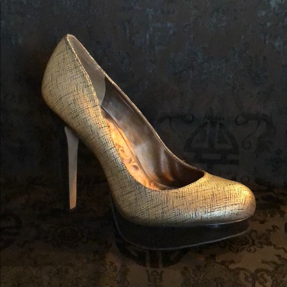 Sam Edelman Gold & Black Heels New sz 7 - Picture 1 of 3